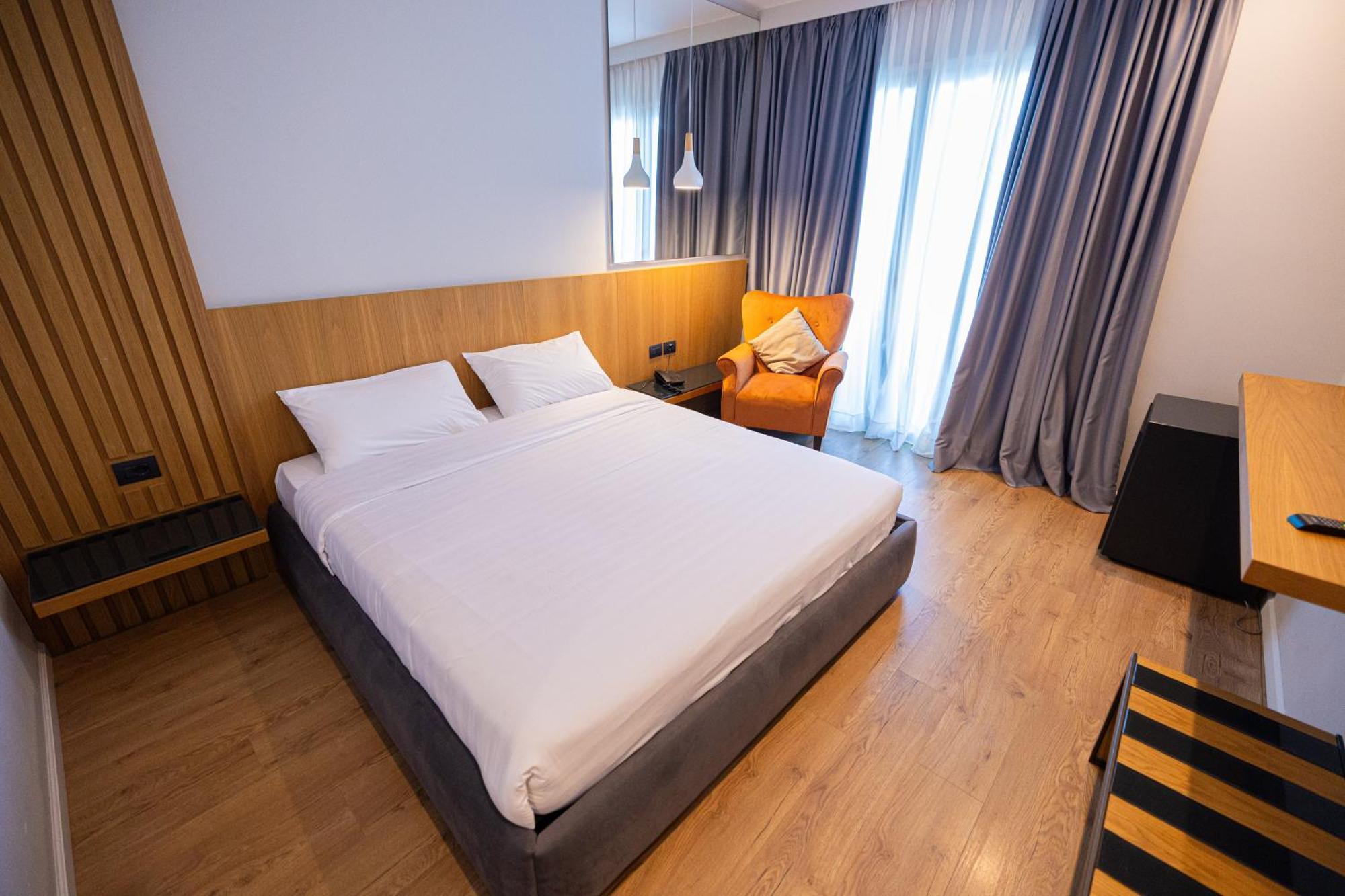 Duka Hotel Vlora Kültér fotó
