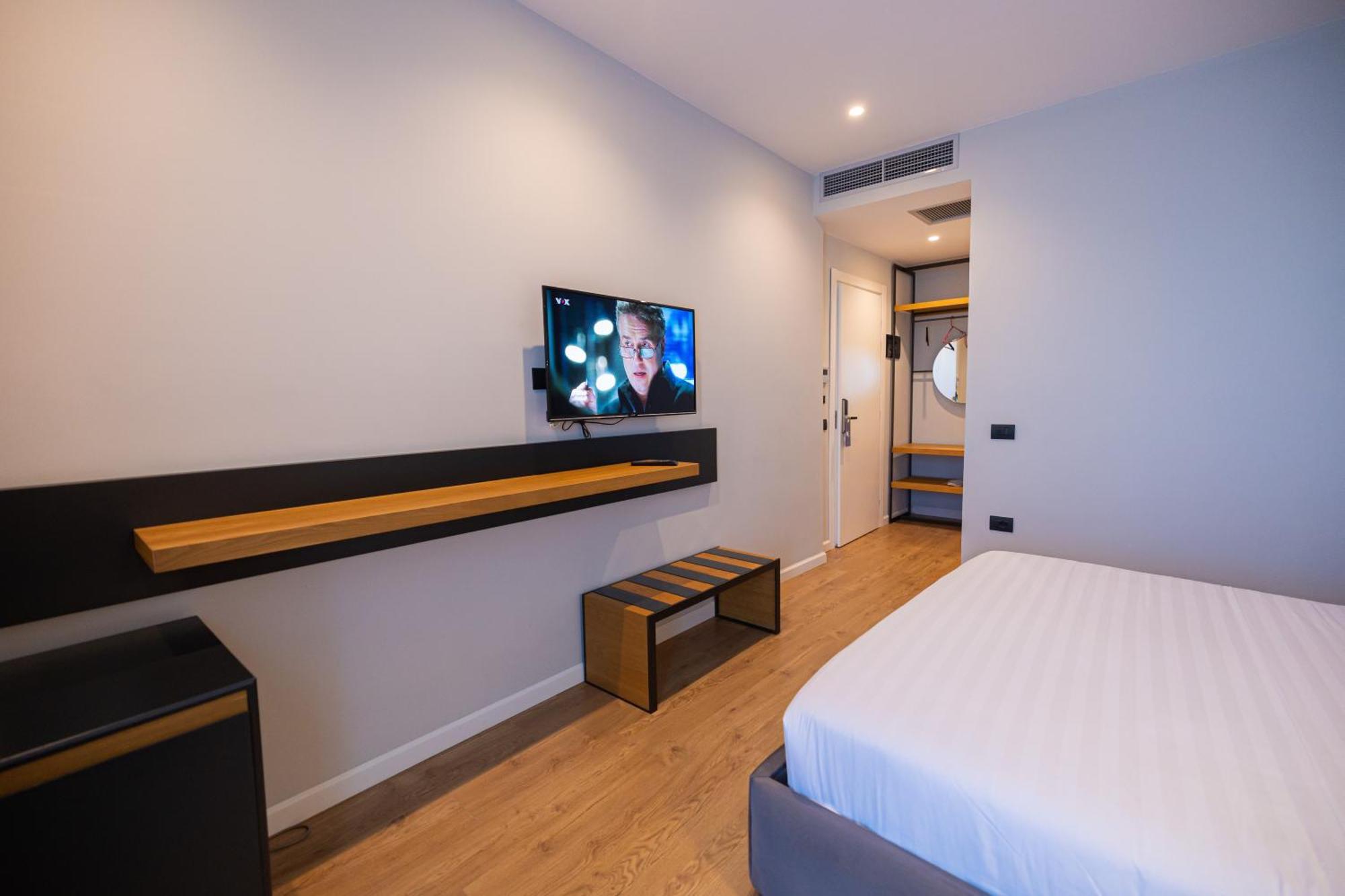 Duka Hotel Vlora Kültér fotó