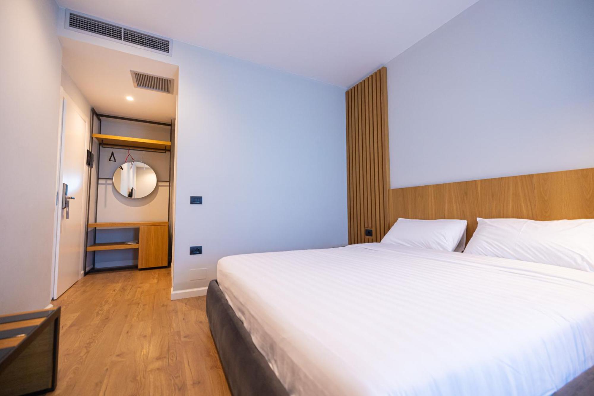 Duka Hotel Vlora Kültér fotó