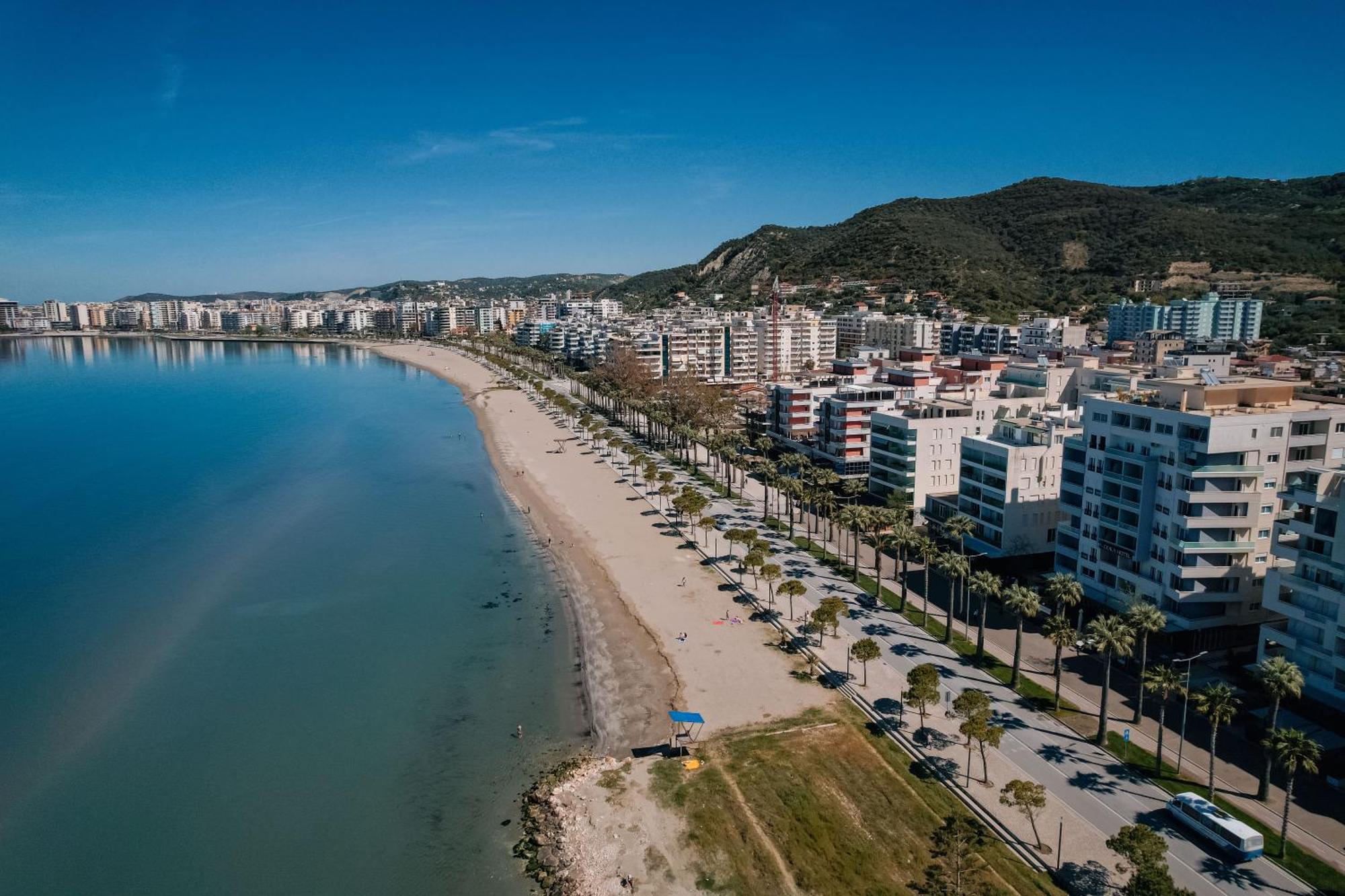 Duka Hotel Vlora Kültér fotó
