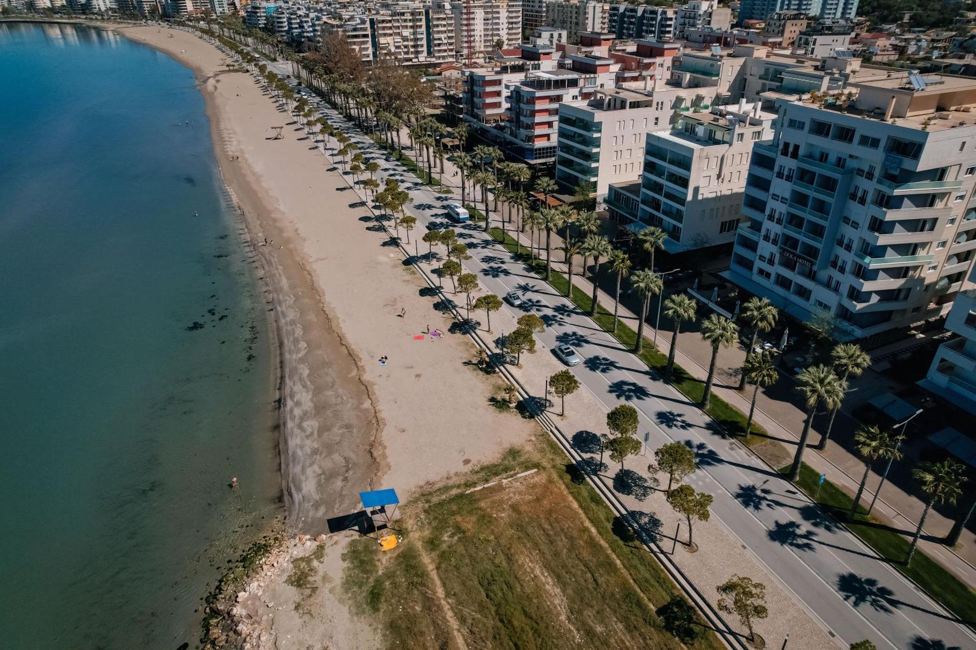 Duka Hotel Vlora Kültér fotó